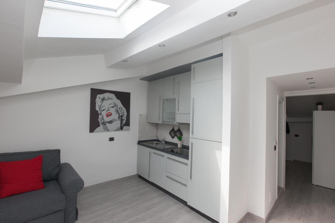 Amazing And New Penthouse In Center Apartment *